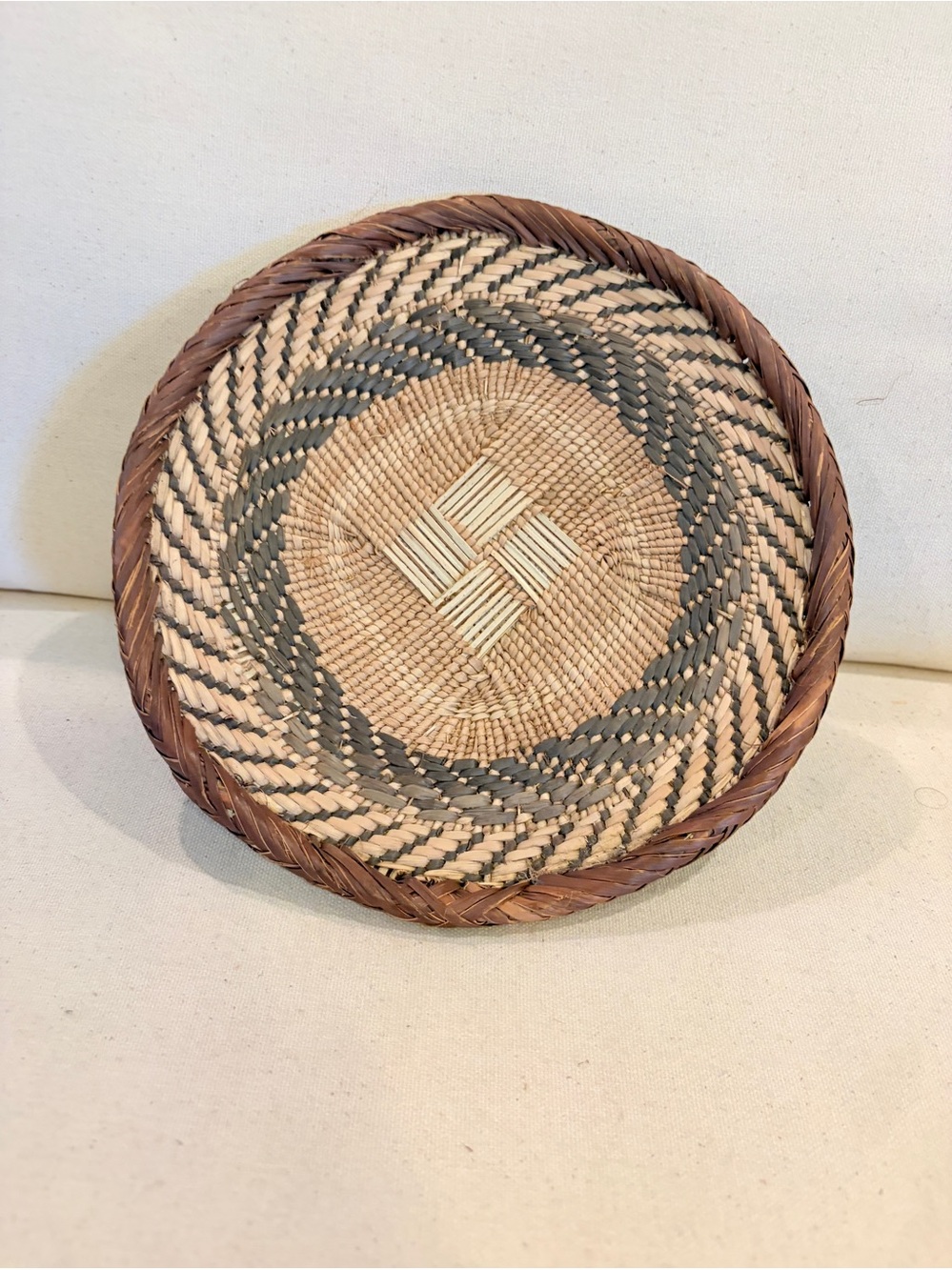 NEW Africa Woven Basket. Made by the Binga people of Zambia/Zimbabwe 8” across